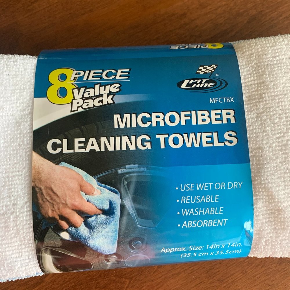 NWOT 8 Microfiber Cleaning Towels